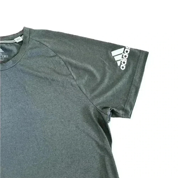 Adidas Men's Size XL Gray Polyester Active Short Sleeve Gym Shirt - Picture 3 of 9